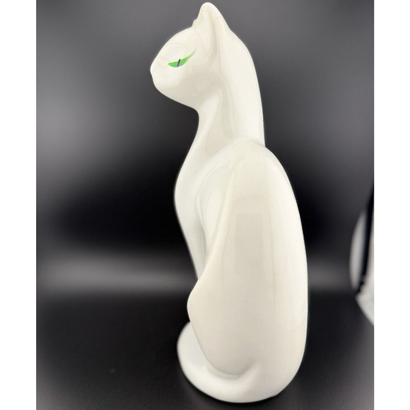 VTG MCM White Porcelain Siamese Cat Figurine with Green Eyes Made in Taiwan 12” - Picture 3 of 11